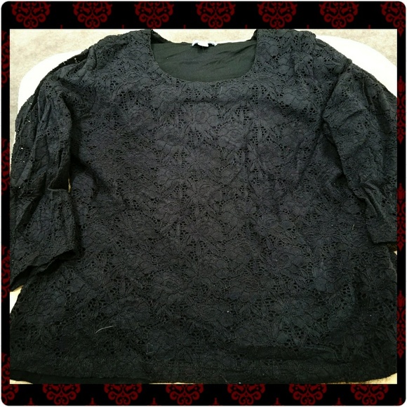 croft & barrow Tops - Women's Croft & Barrow Black Lace Top